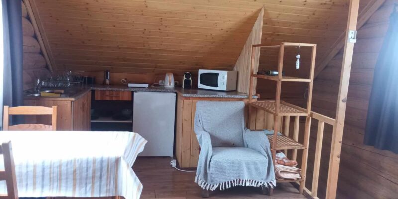 Rönkházacska - konyhasarok